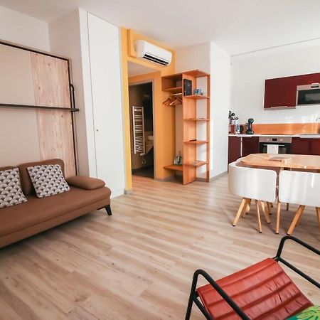 Les Halles Positives, Draps Compris Sarlat-la-Canéda Dış mekan fotoğraf