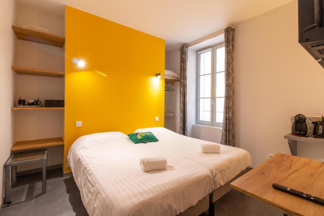 Les Halles Positives, Draps Compris Sarlat-la-Canéda Dış mekan fotoğraf